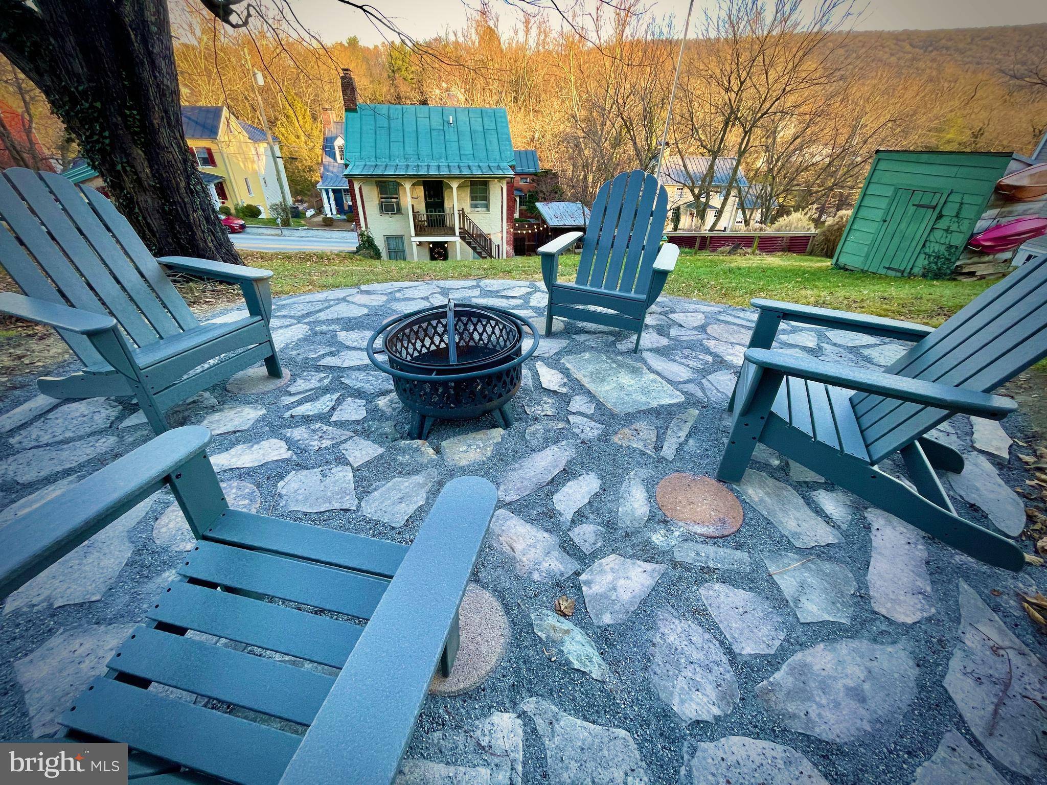 Harpers Ferry, WV 25425,293 UNION STREET