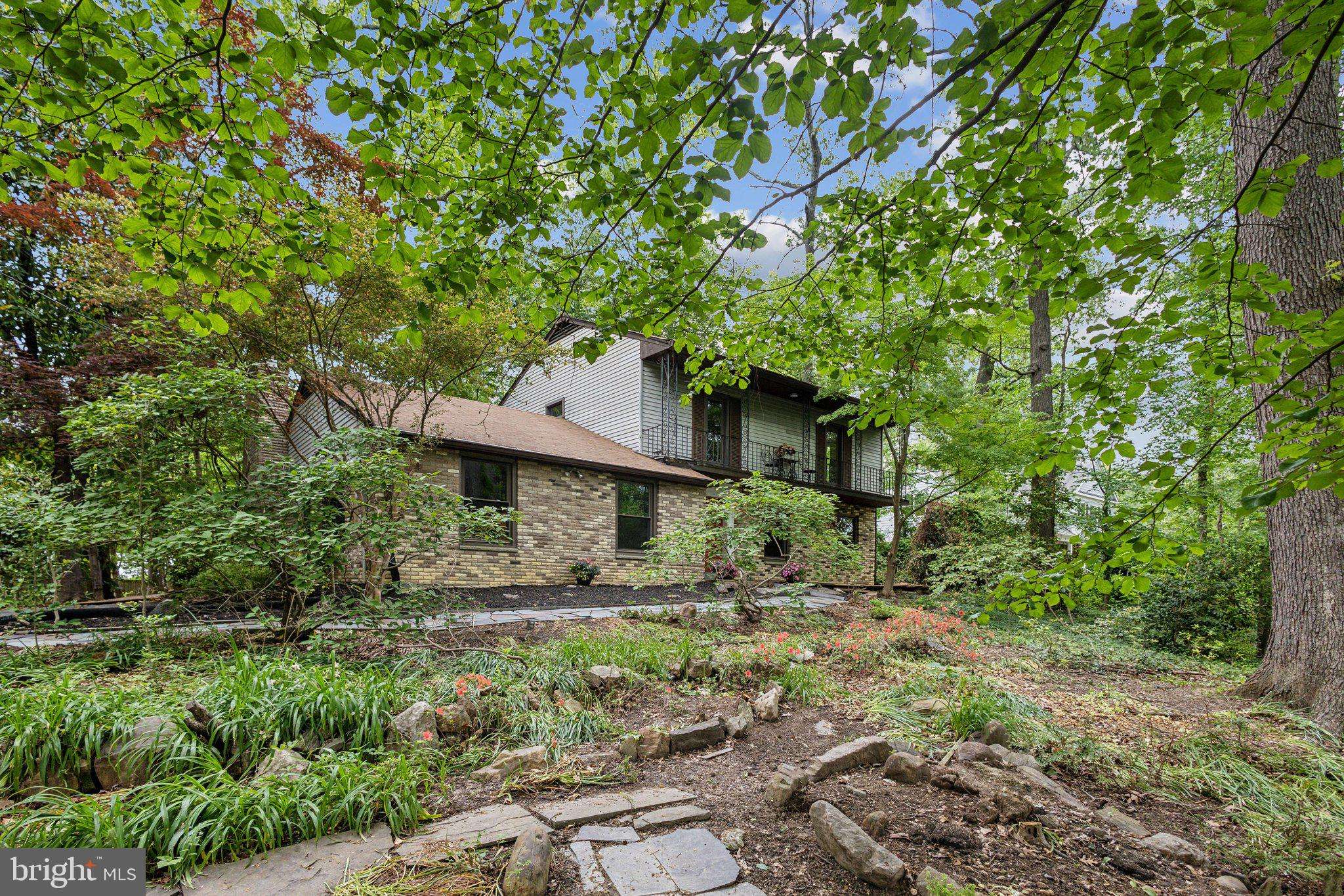 Lorton, VA 22079,5936 RIVER DR