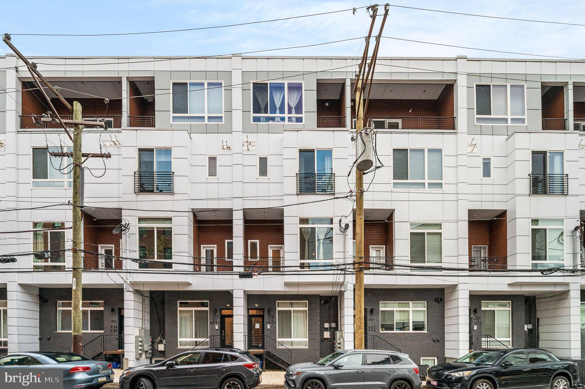 Philadelphia, PA 19123,1115 N AMERICAN ST #D5