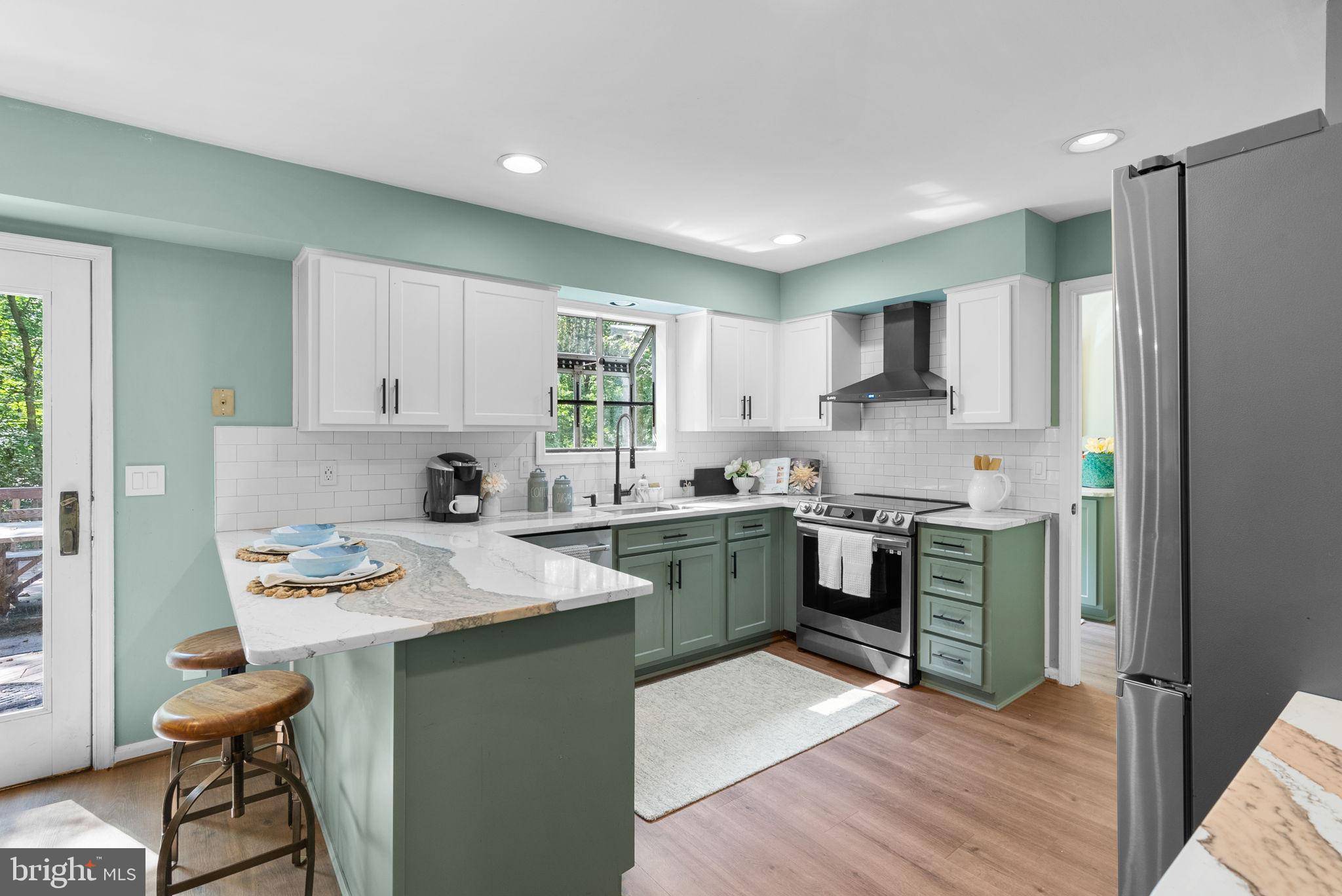 Ellicott City, MD 21042,2409 WOOD STREAM CT