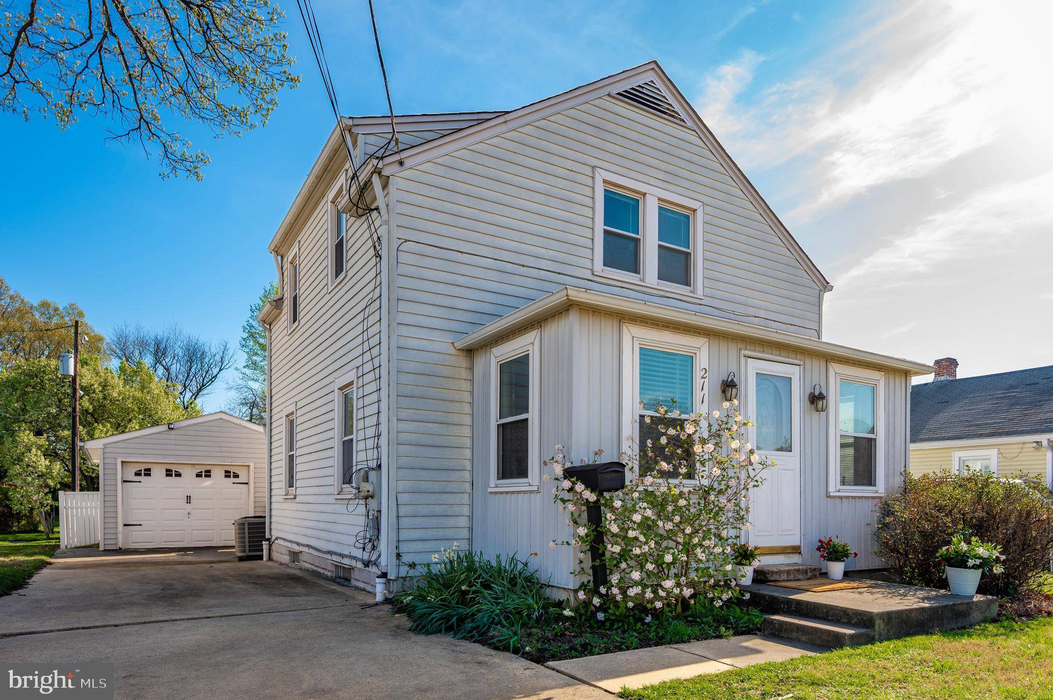 Rockville, MD 20850,211 CRABB AVE
