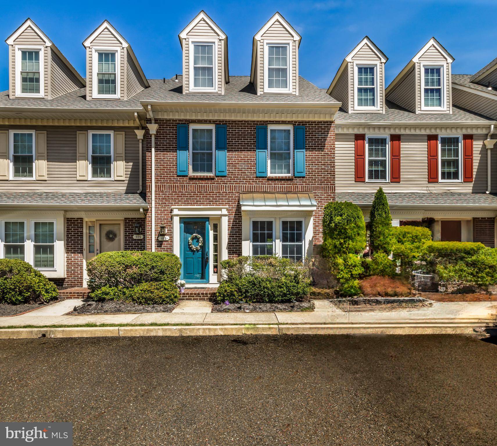 Marlton, NJ 08053,605 BERKSHIRE WAY