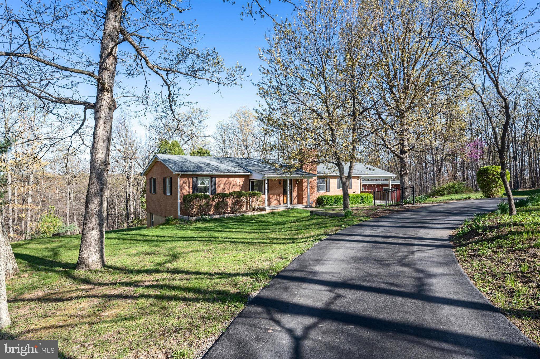 Winchester, VA 22603,562 VALLEY VIEW DR