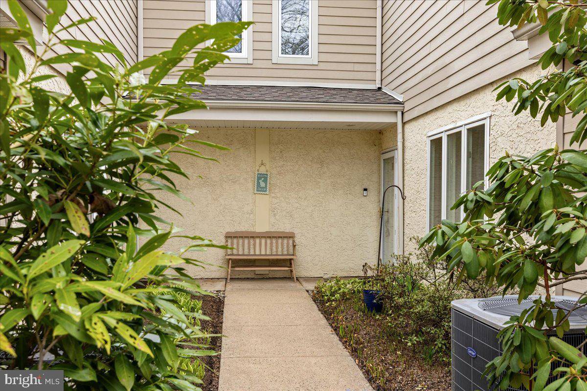 Doylestown, PA 18901,303 DORSET CT