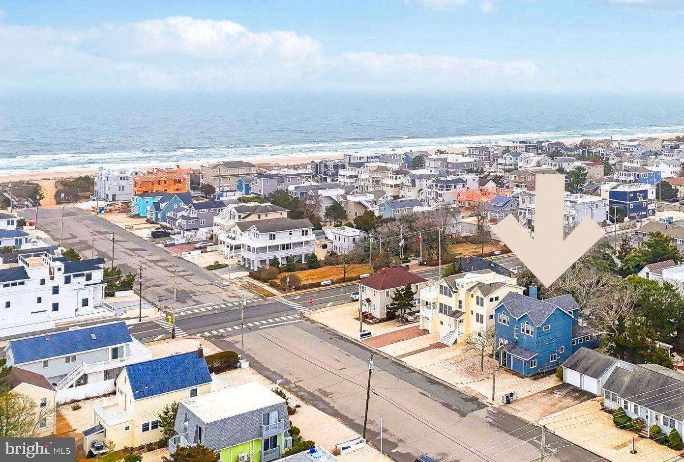 Surf City, NJ 08008,114 N 12TH ST