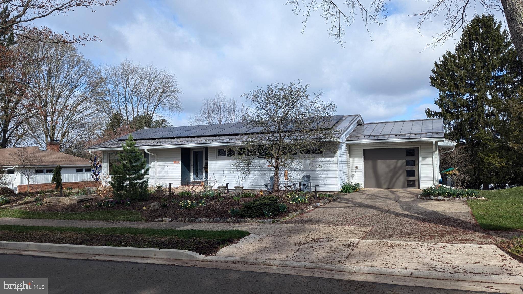 State College, PA 16801,229 ELLEN AVE