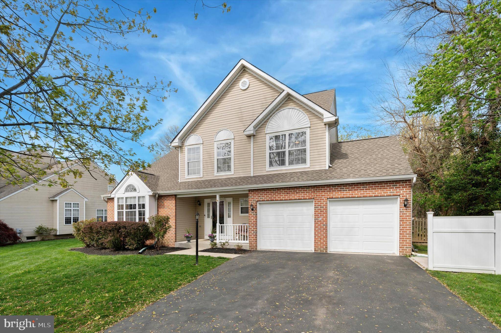 Wallingford, PA 19086,715 SCOTT LN
