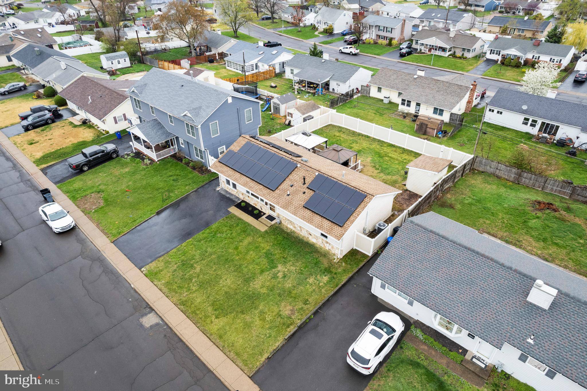 Fairless Hills, PA 19030,815 FAIRFIELD RD