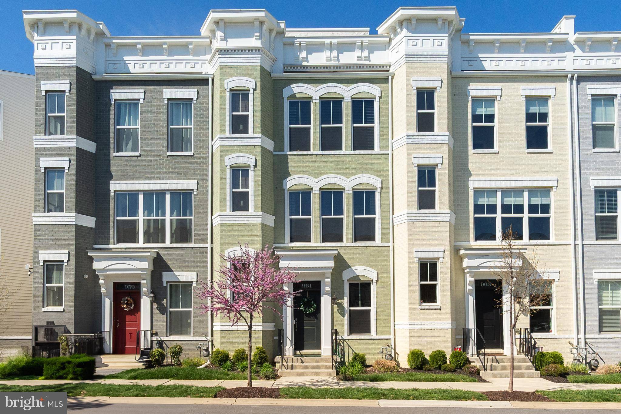 Frederick, MD 21701,961 HOLDEN RD