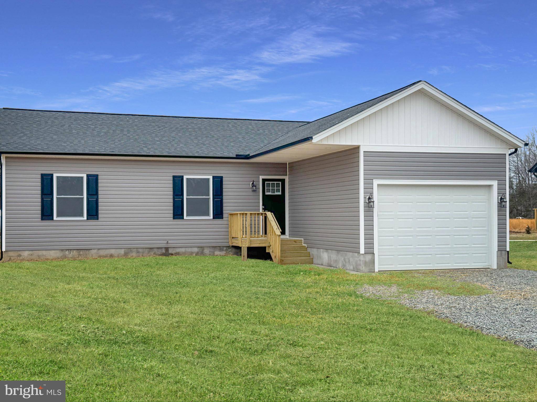 Colonial Beach, VA 22443,77 FOREST GROVE RD