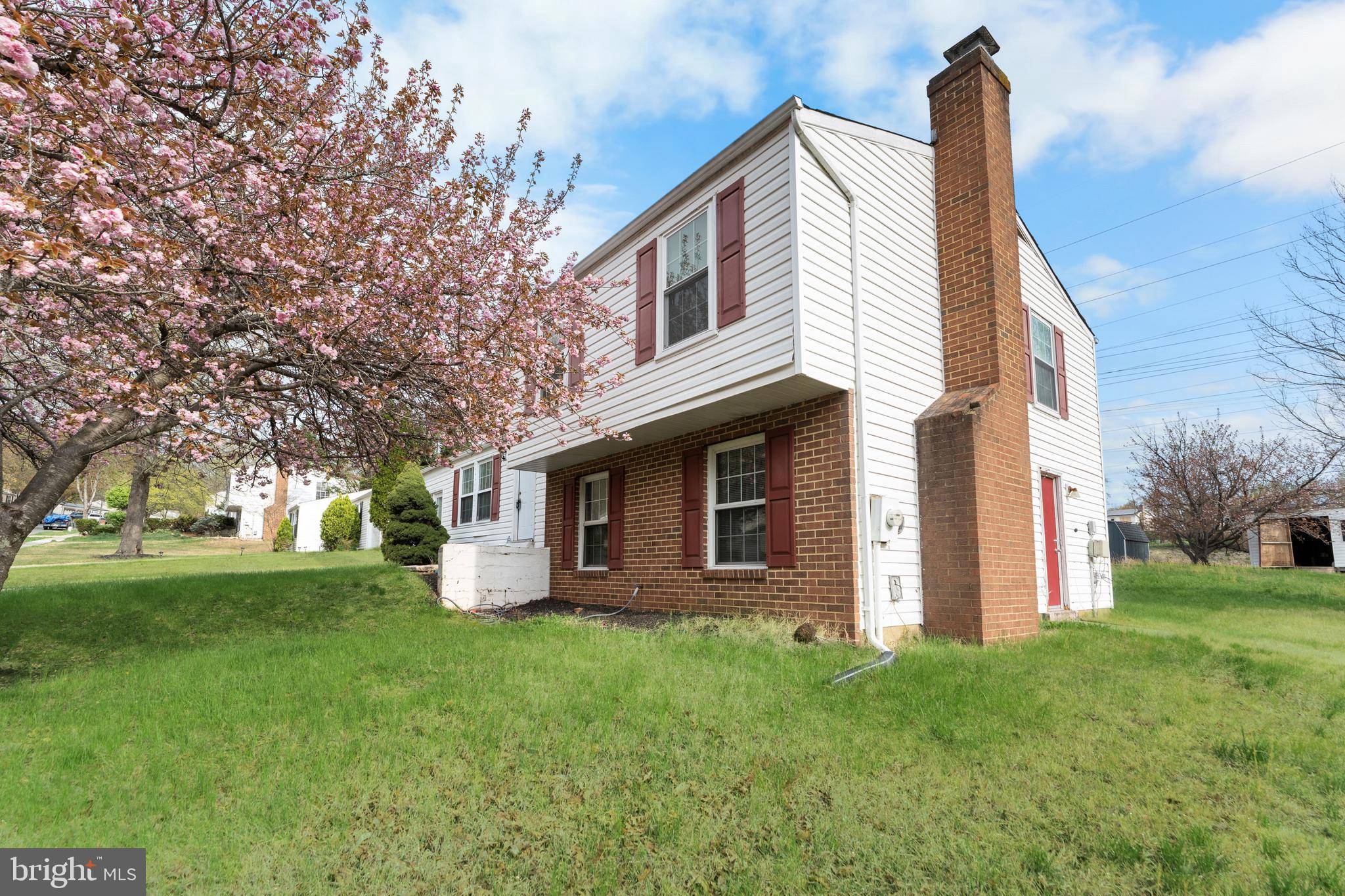 Fort Washington, MD 20744,3506 WAYNESWOOD RD
