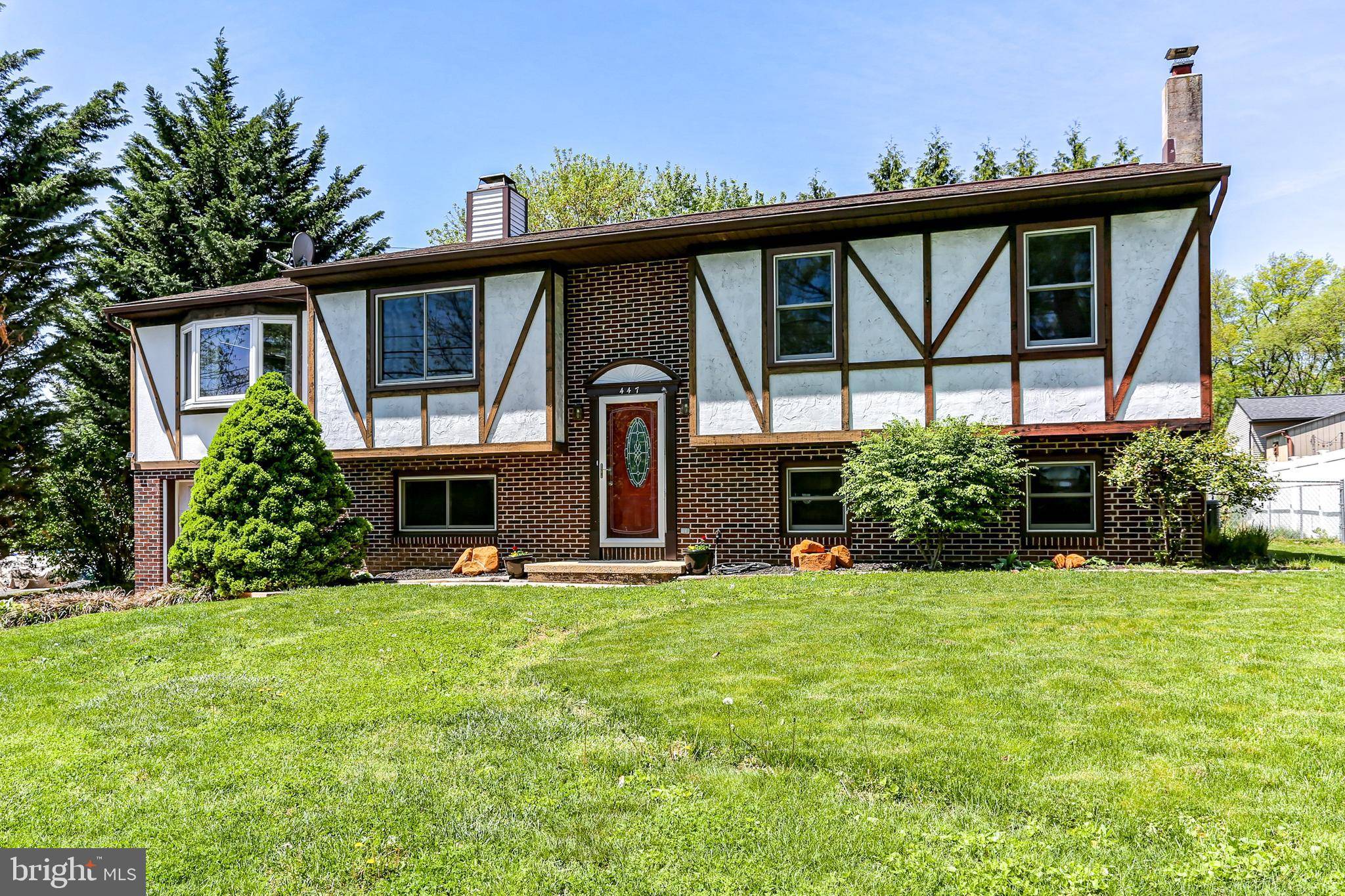 Elizabethtown, PA 17022,447 W RIDGE RD