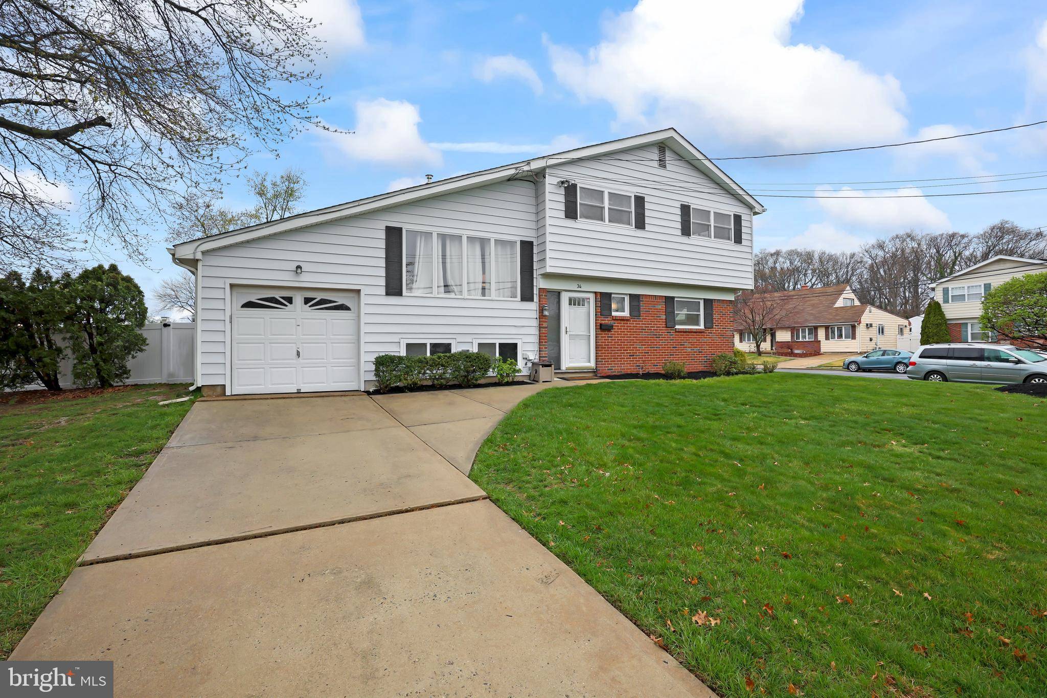 Hamilton, NJ 08690,34 SYCAMORE WAY