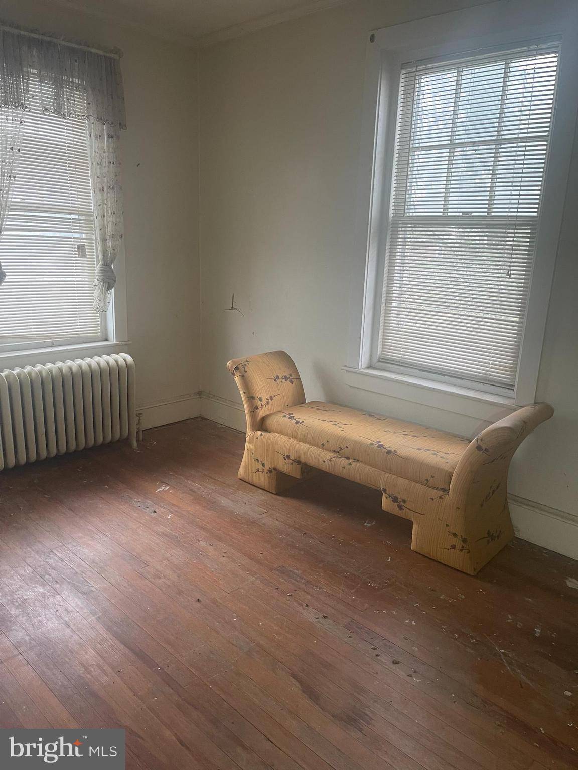 Ardmore, PA 19003,228 LIPPINCOTT AVE