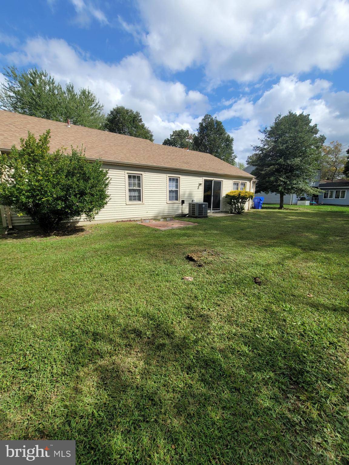 Waldorf, MD 20602,3505 SMOKE TREE CT