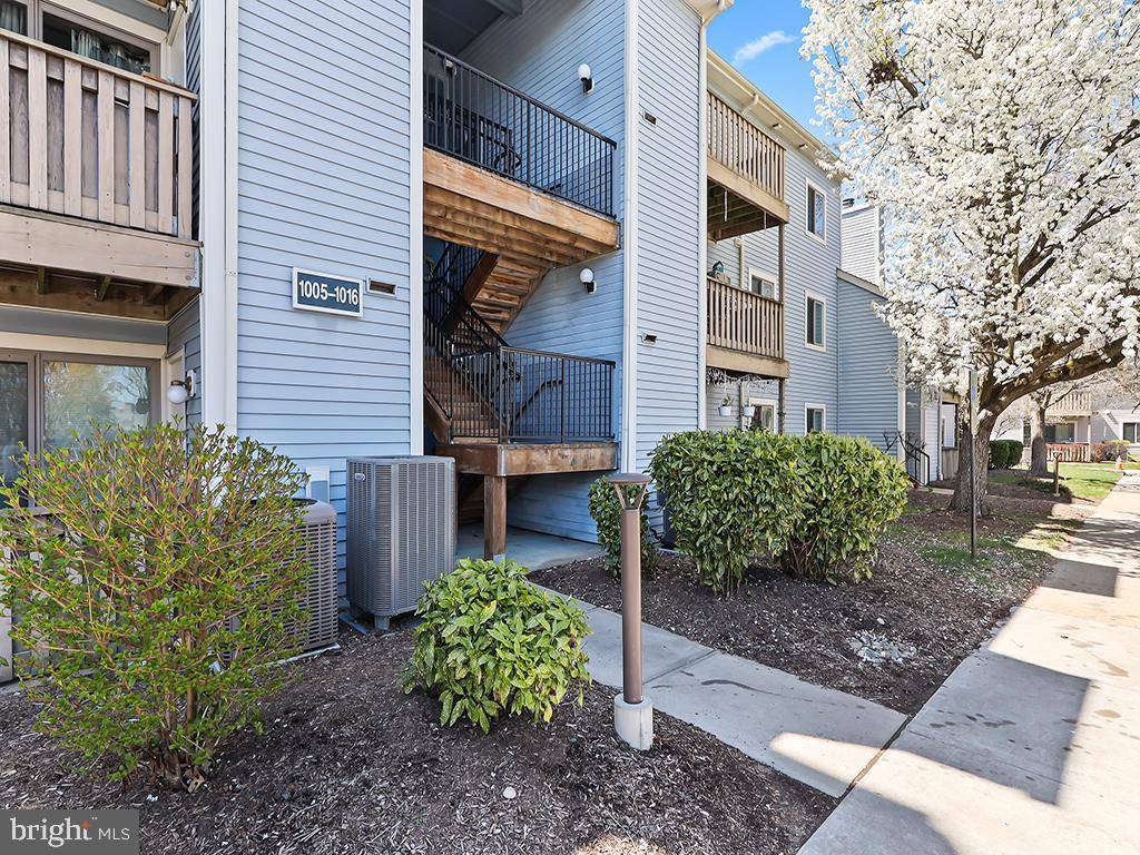 Plainsboro, NJ 08536,1010 ASPEN DR