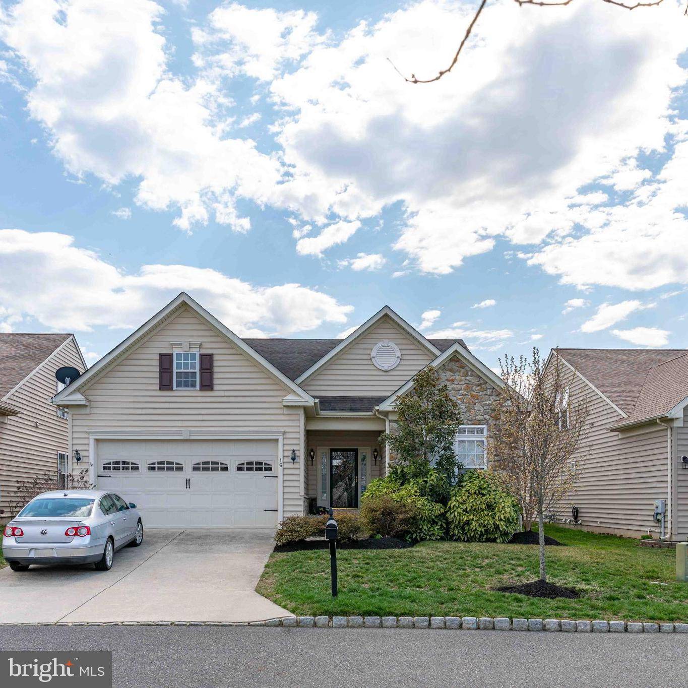 Pemberton, NJ 08068,16 TOMMYS MEADOW DR