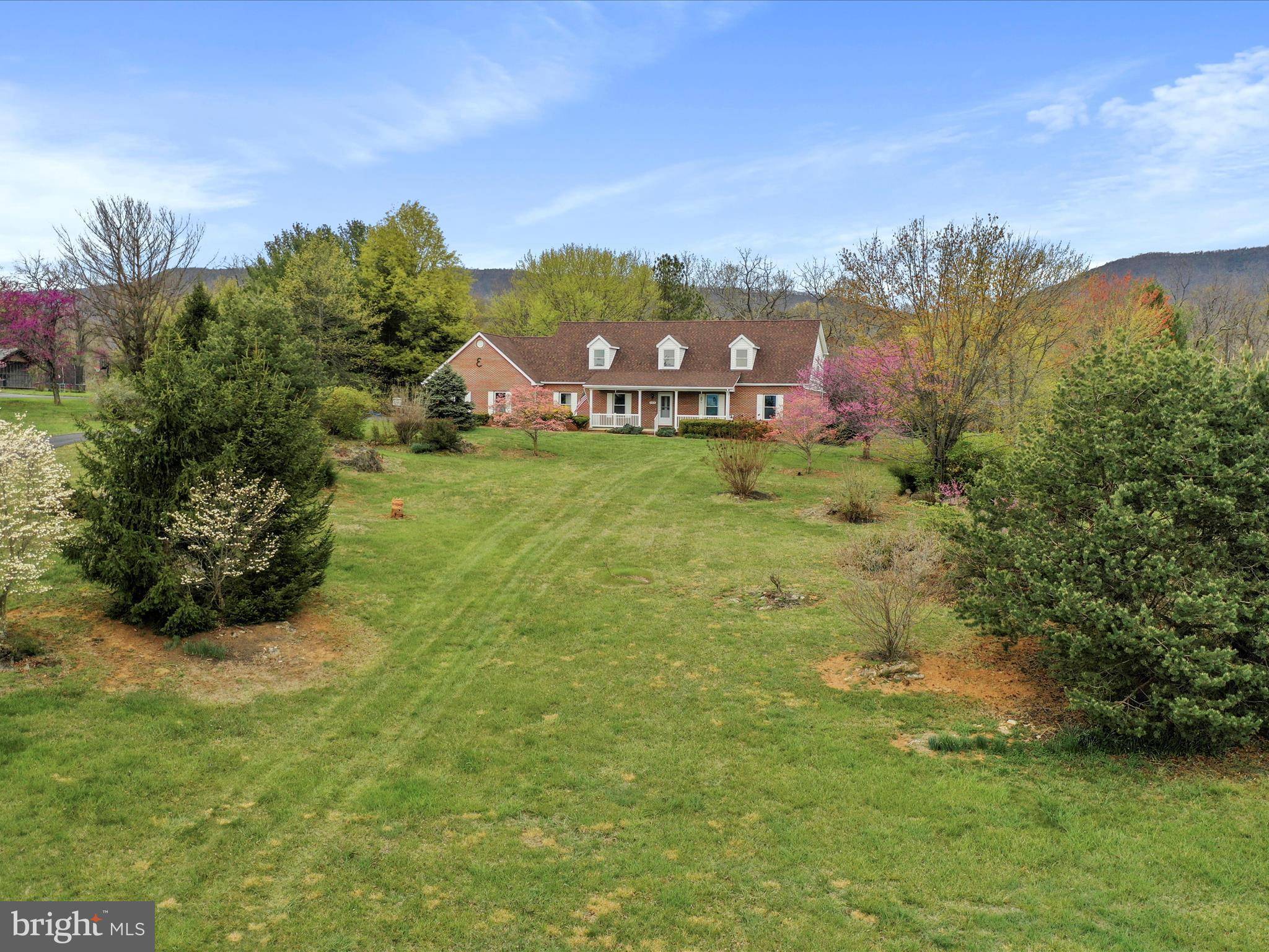 Woodstock, VA 22664,449 FAIRVIEW CIR