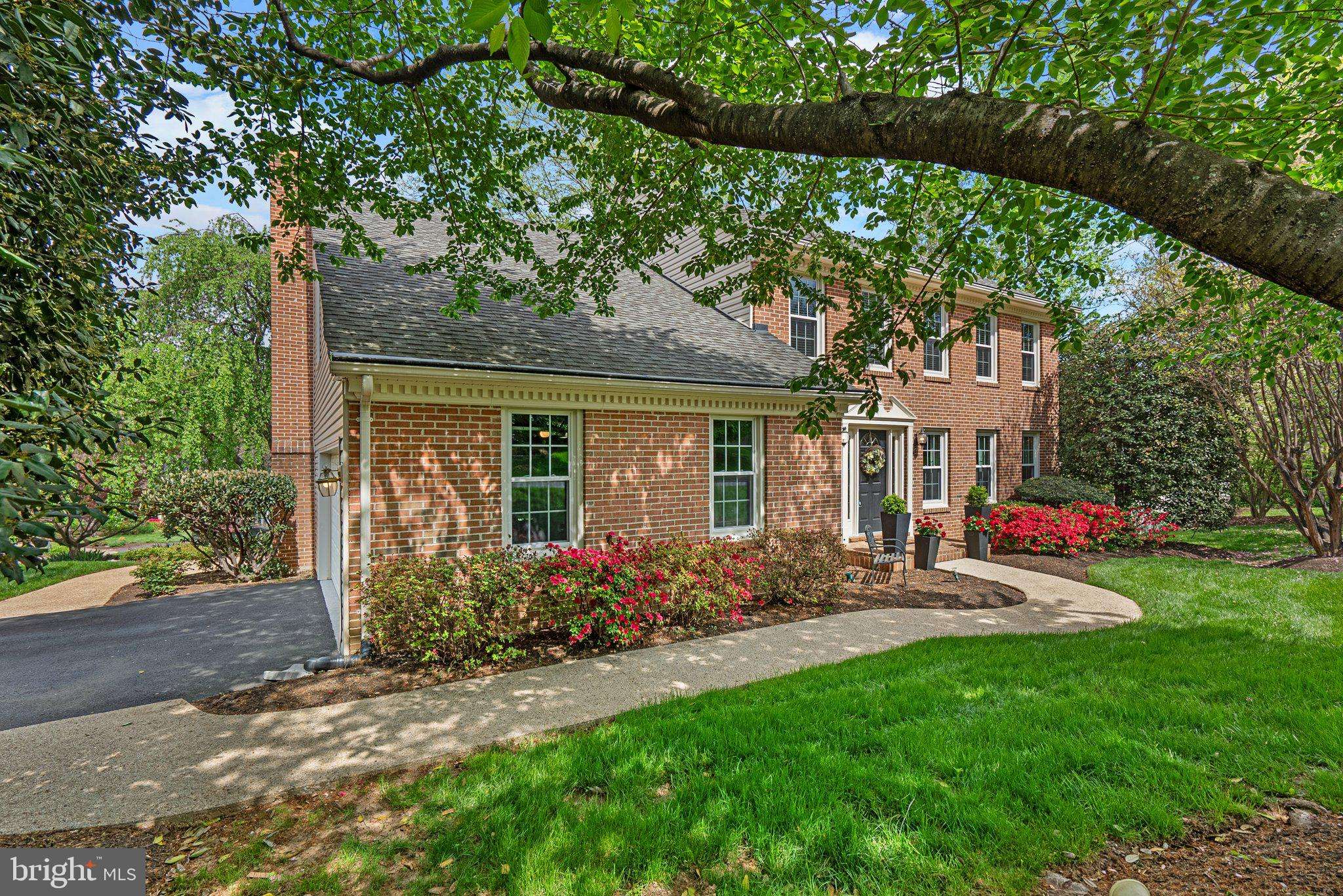 Herndon, VA 20170,1000 HIDDEN PARK PL