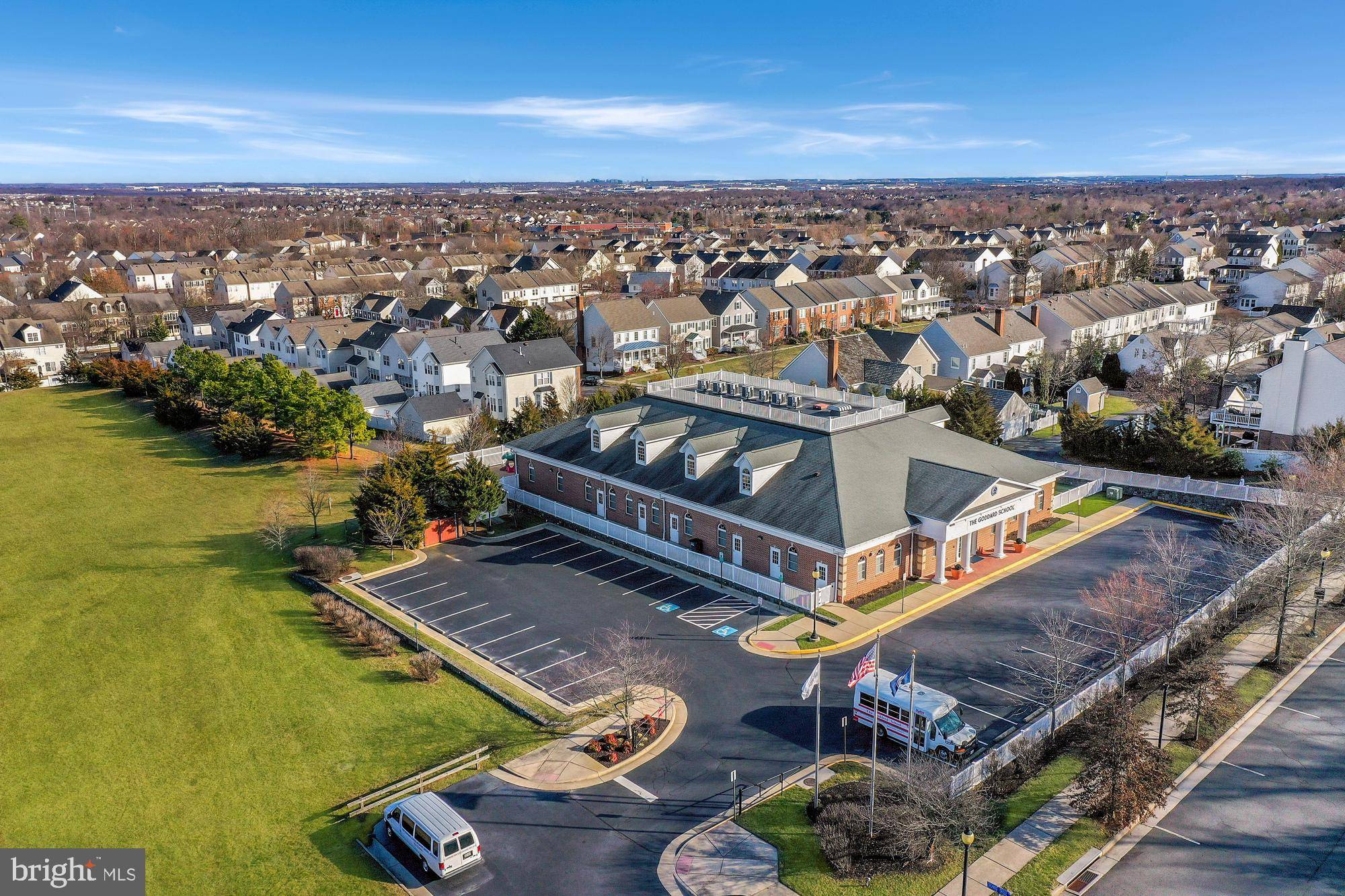 Ashburn, VA 20147,42885 ORCHARD ORIOLE DR