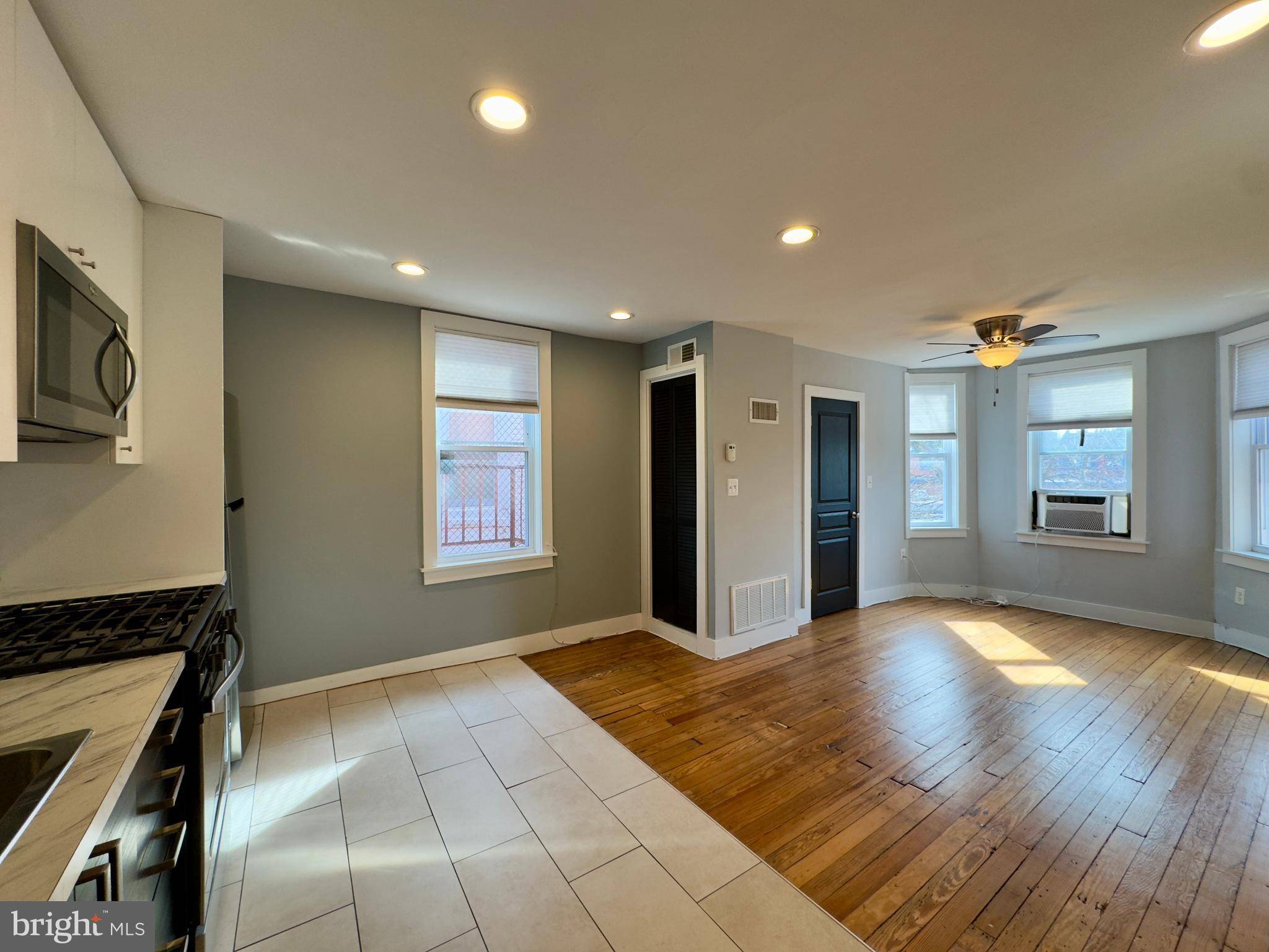 Baltimore, MD 21217,1514 W MOUNT ROYAL AVE #UNIT 3R