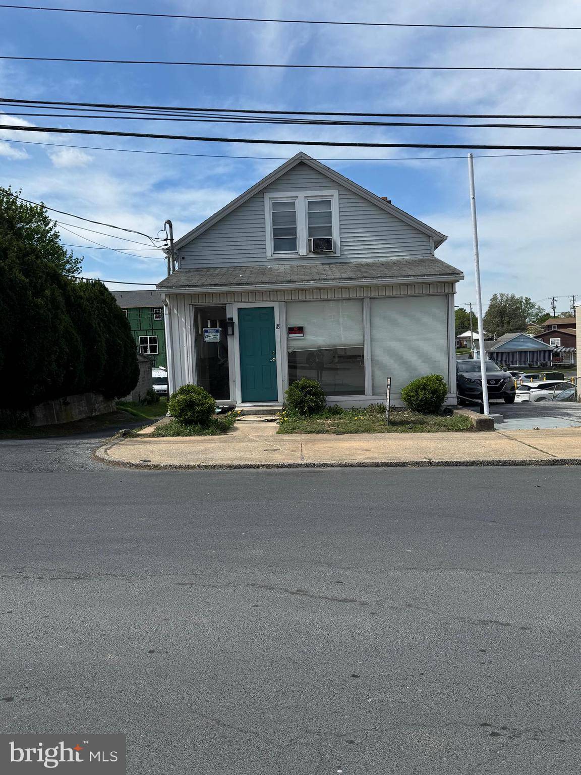 Camp Hill, PA 17011,18 & 18 1/2 S 18TH ST