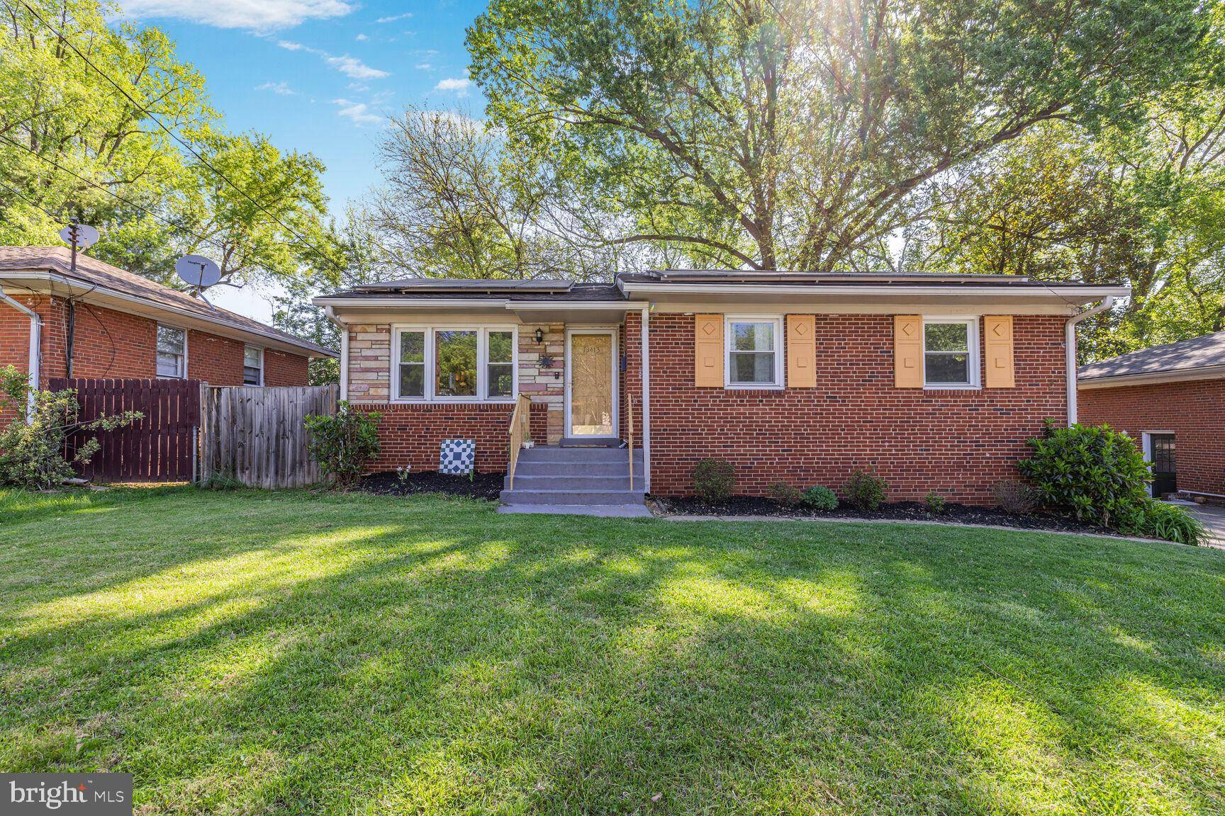 Rockville, MD 20853,13413 PARKLAND DR