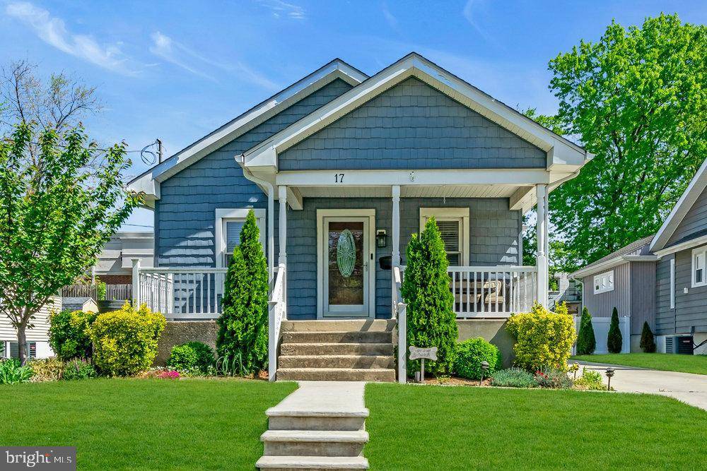 Haddon Township, NJ 08108,17 LINDIS FARNE AVE