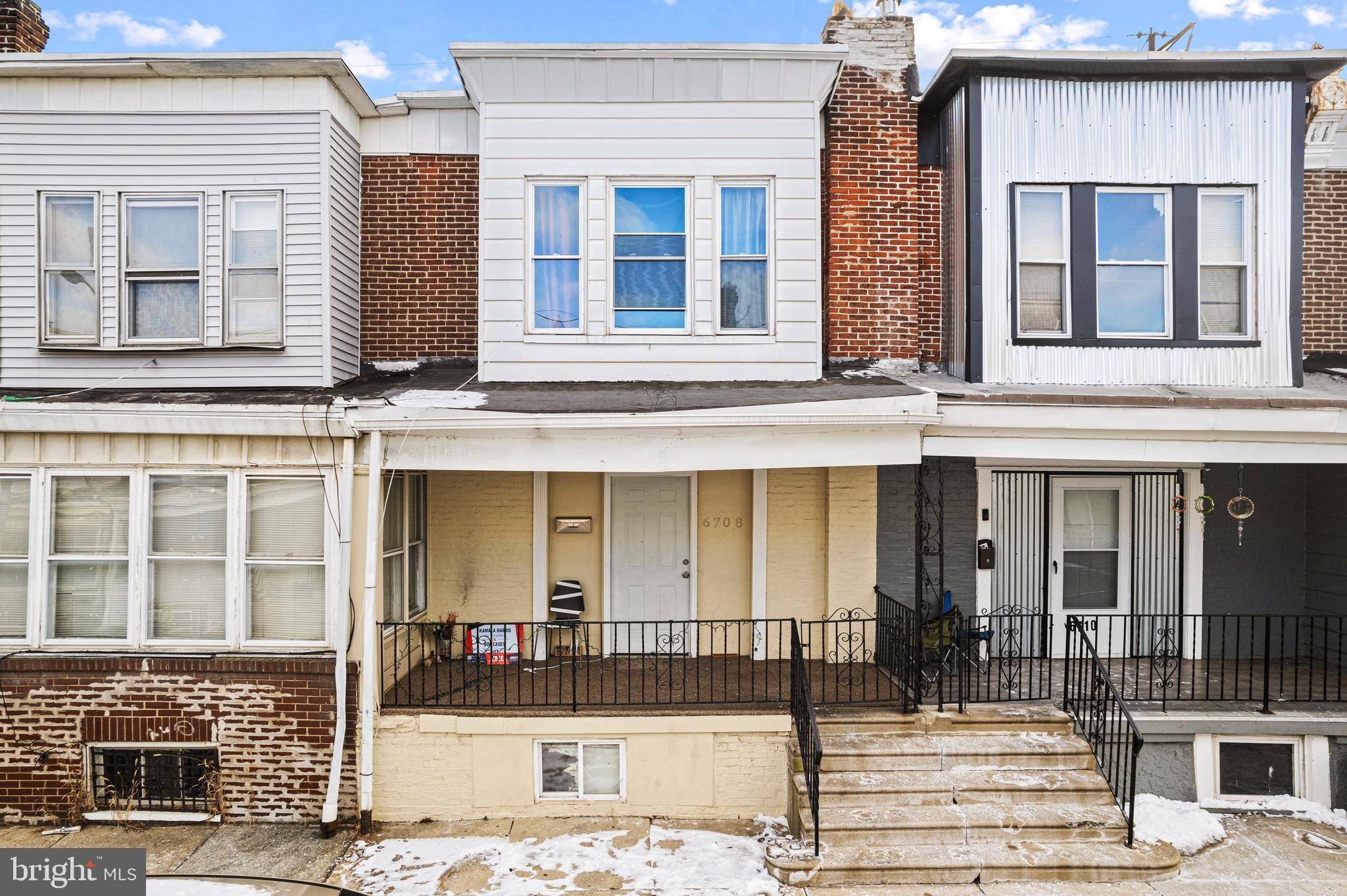 Philadelphia, PA 19142,6708 LINMORE AVE