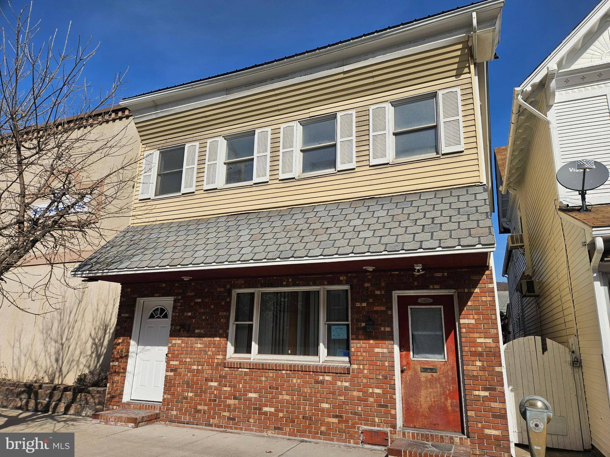 Tamaqua, PA 18252,253 W BROAD ST