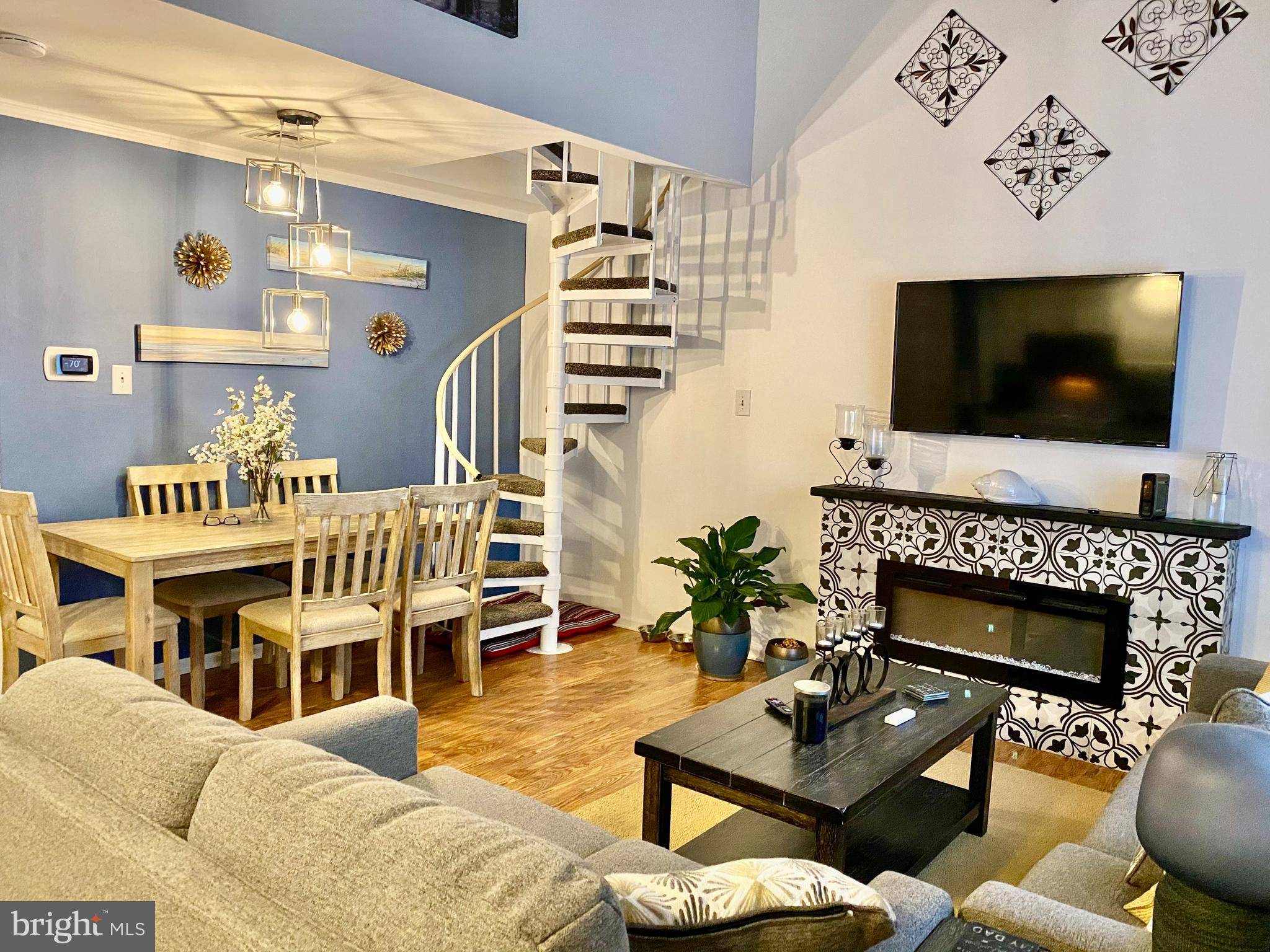 Brigantine, NJ 08203,323 44TH STREET #21