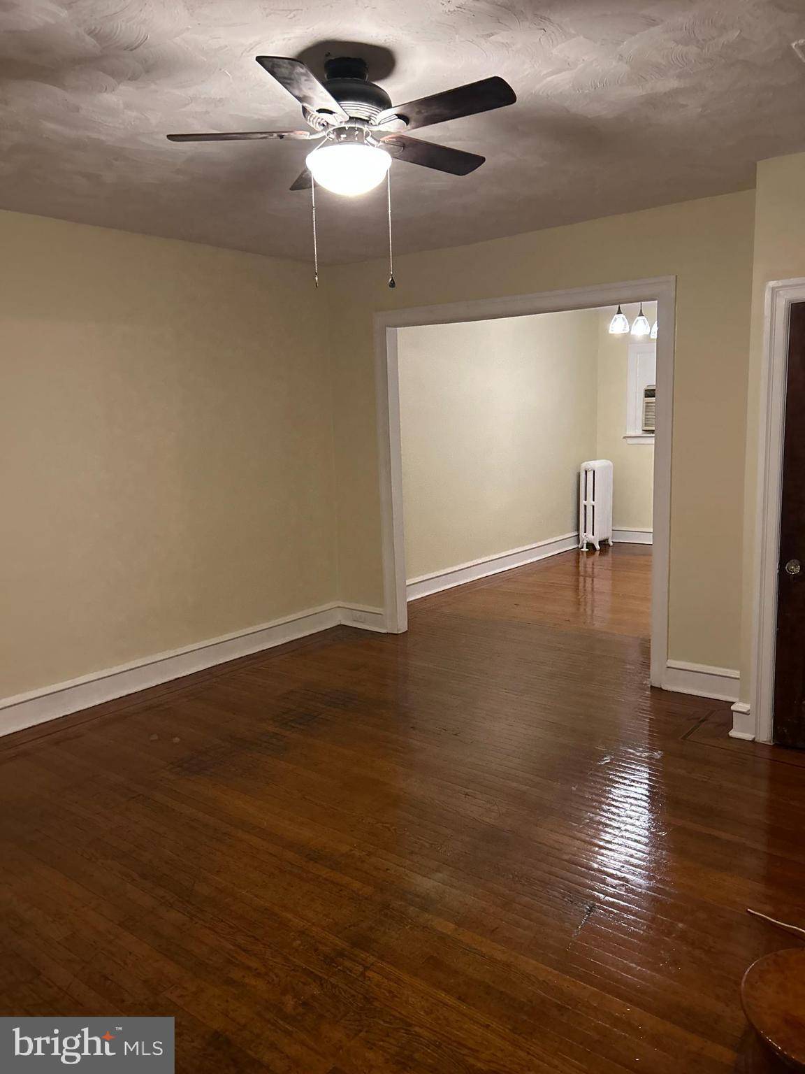 Philadelphia, PA 19120,5842 N 3RD ST