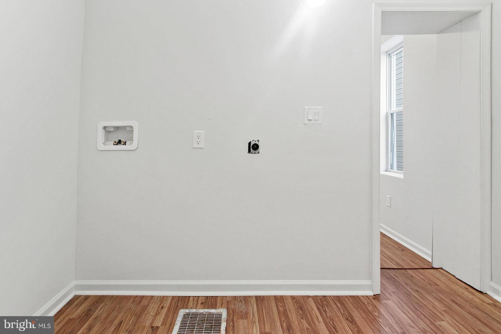 Philadelphia, PA 19148,623 MCKEAN ST