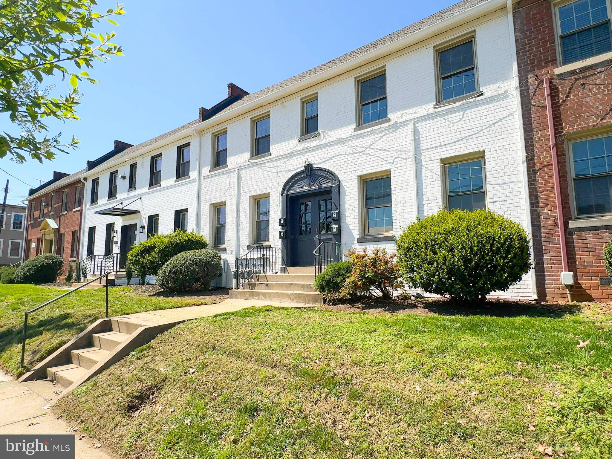 Washington, DC 20017,3918 10TH ST NE #4