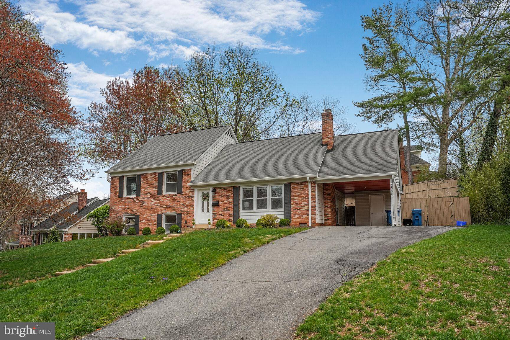 Mclean, VA 22101,1955 FOXHALL RD