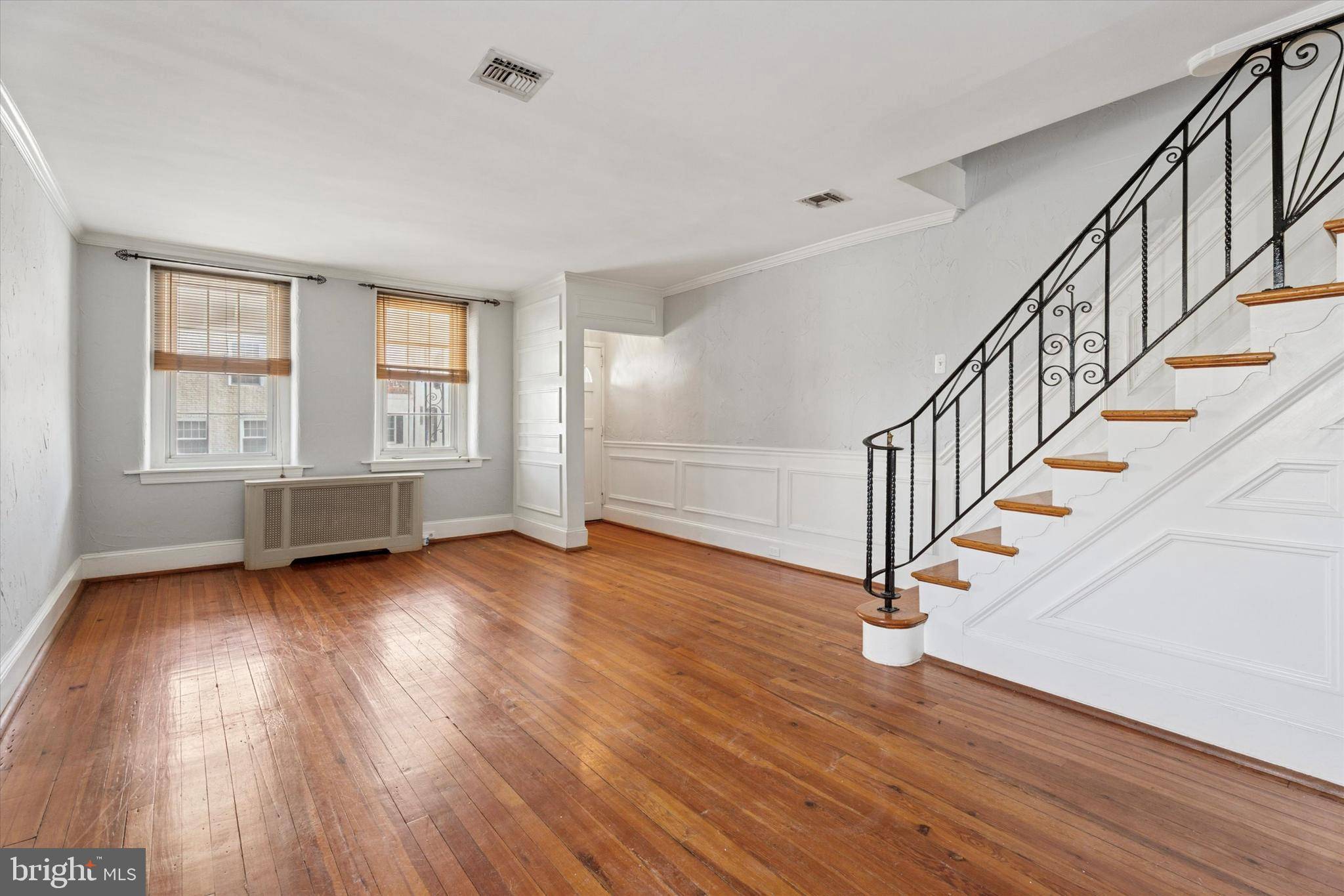 Bridgeport, PA 19405,323 PROSPECT ST