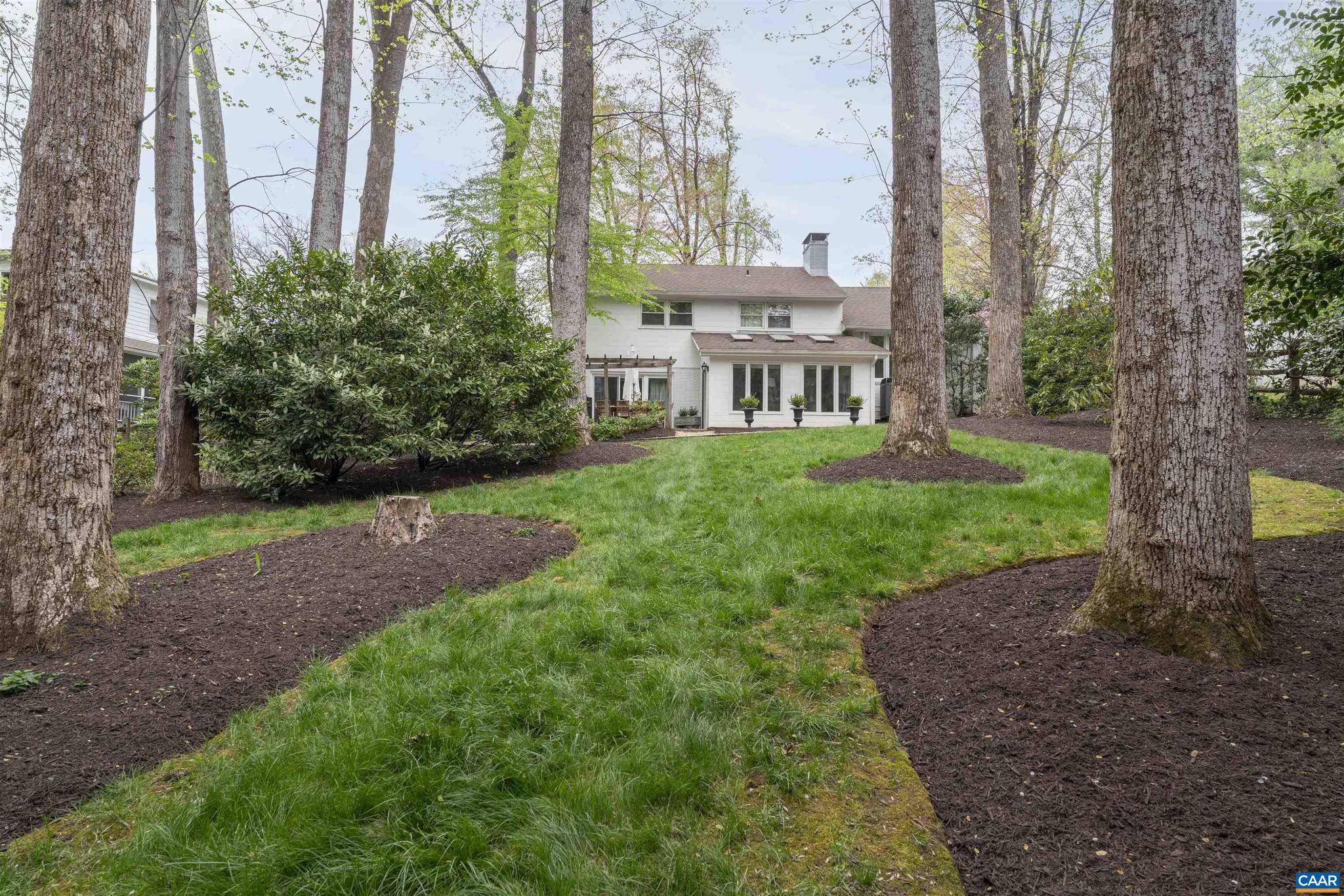 Charlottesville, VA 22903,1856 FIELD RD