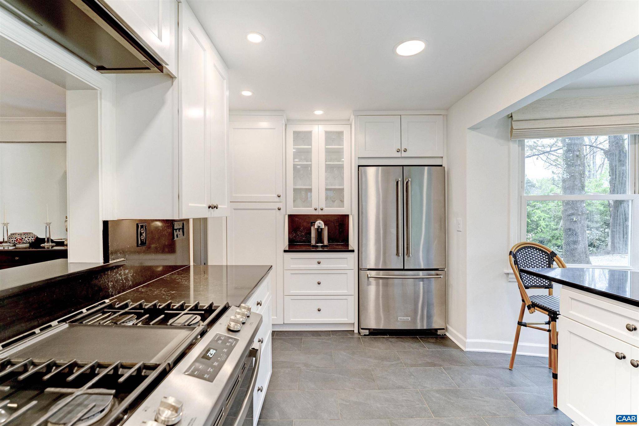 Charlottesville, VA 22903,1856 FIELD RD