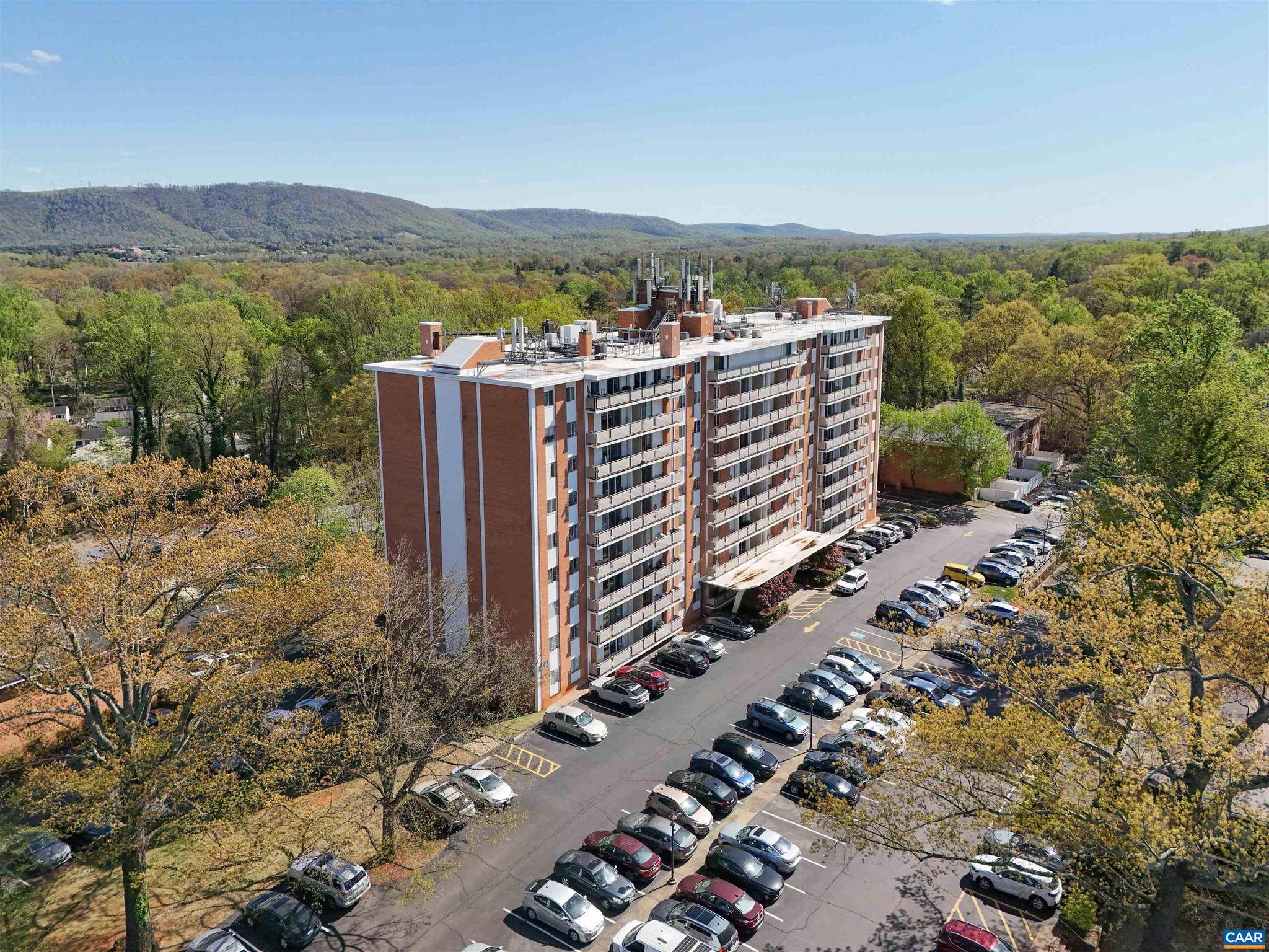 Charlottesville, VA 22903,1800 JEFFERSON PARK AVE #704