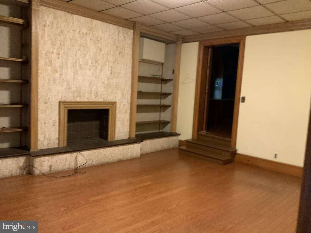 Trenton, NJ 08611,1065 S CLINTON AVE