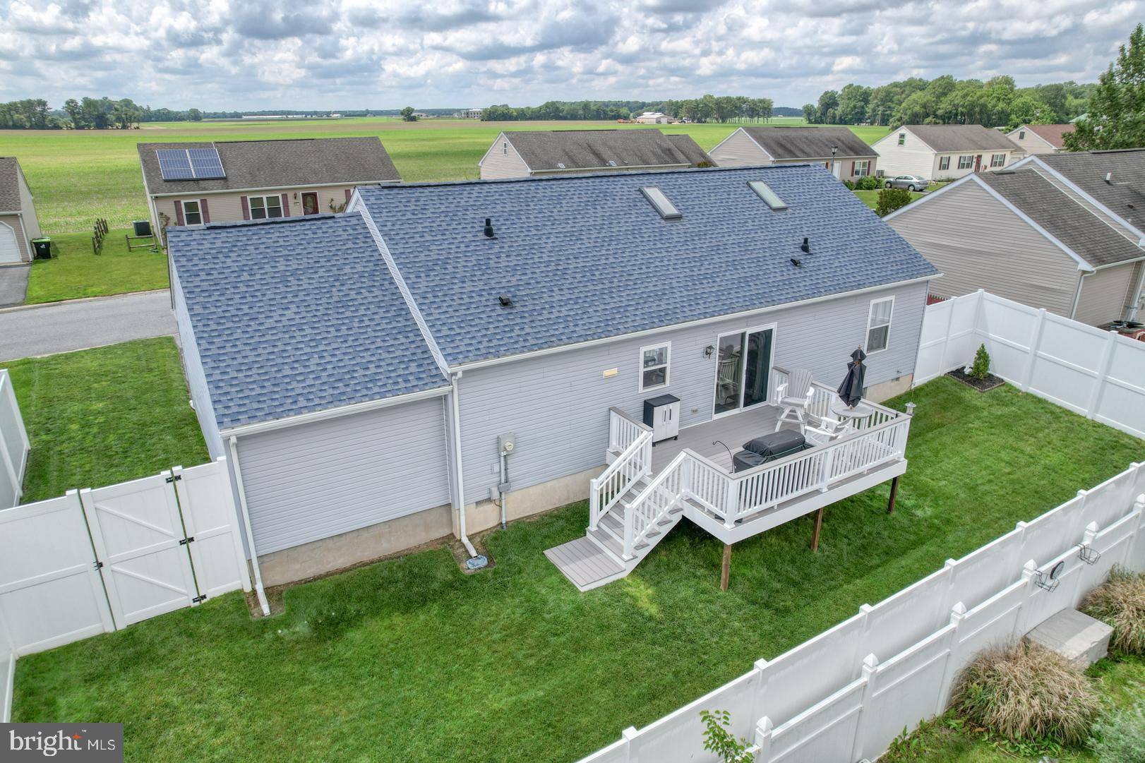 Milton, DE 19966,103 N SPINNAKER LN