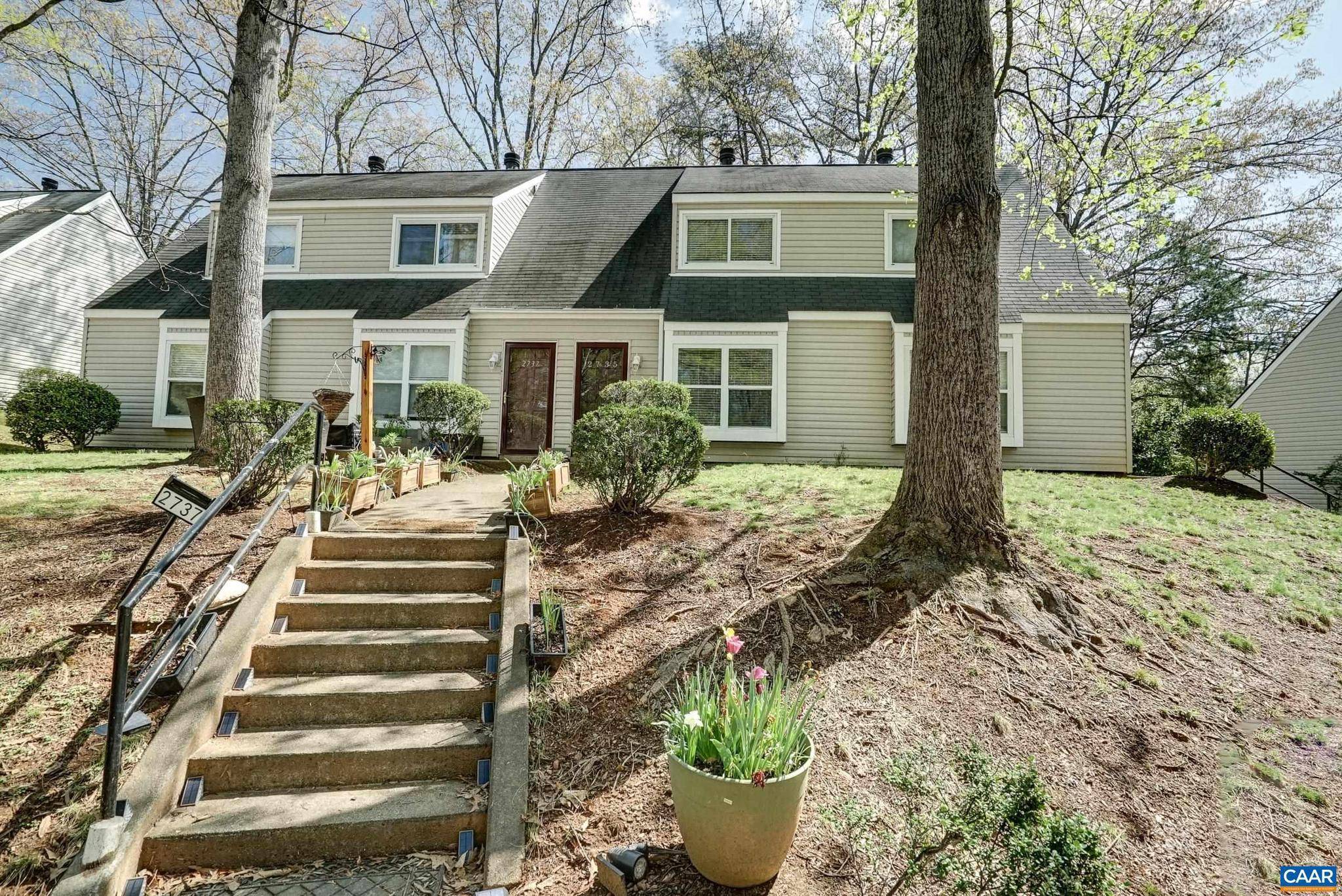 Charlottesville, VA 22911,2735 GATEWOOD CIR
