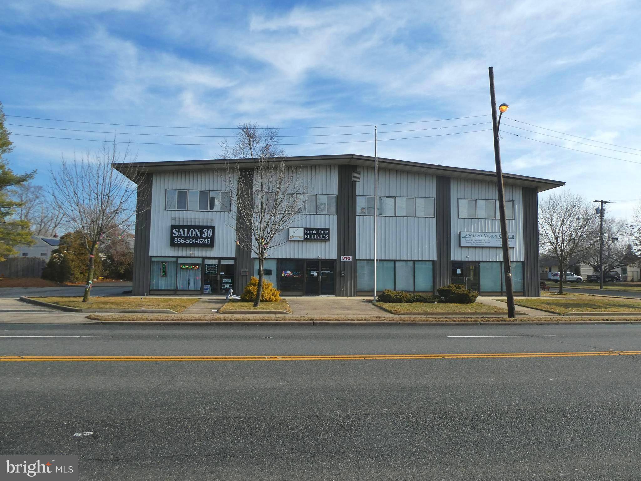 Somerdale, NJ 08083,310 S WHITE HORSE PIKE