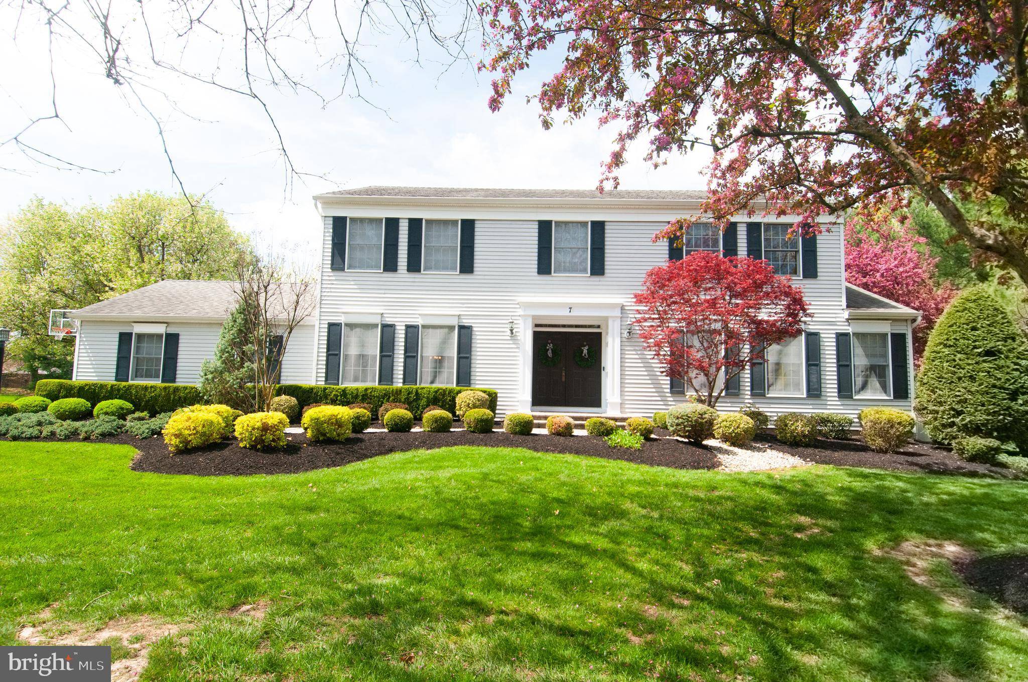 Princeton Junction, NJ 08550,7 BRIARWOOD DR
