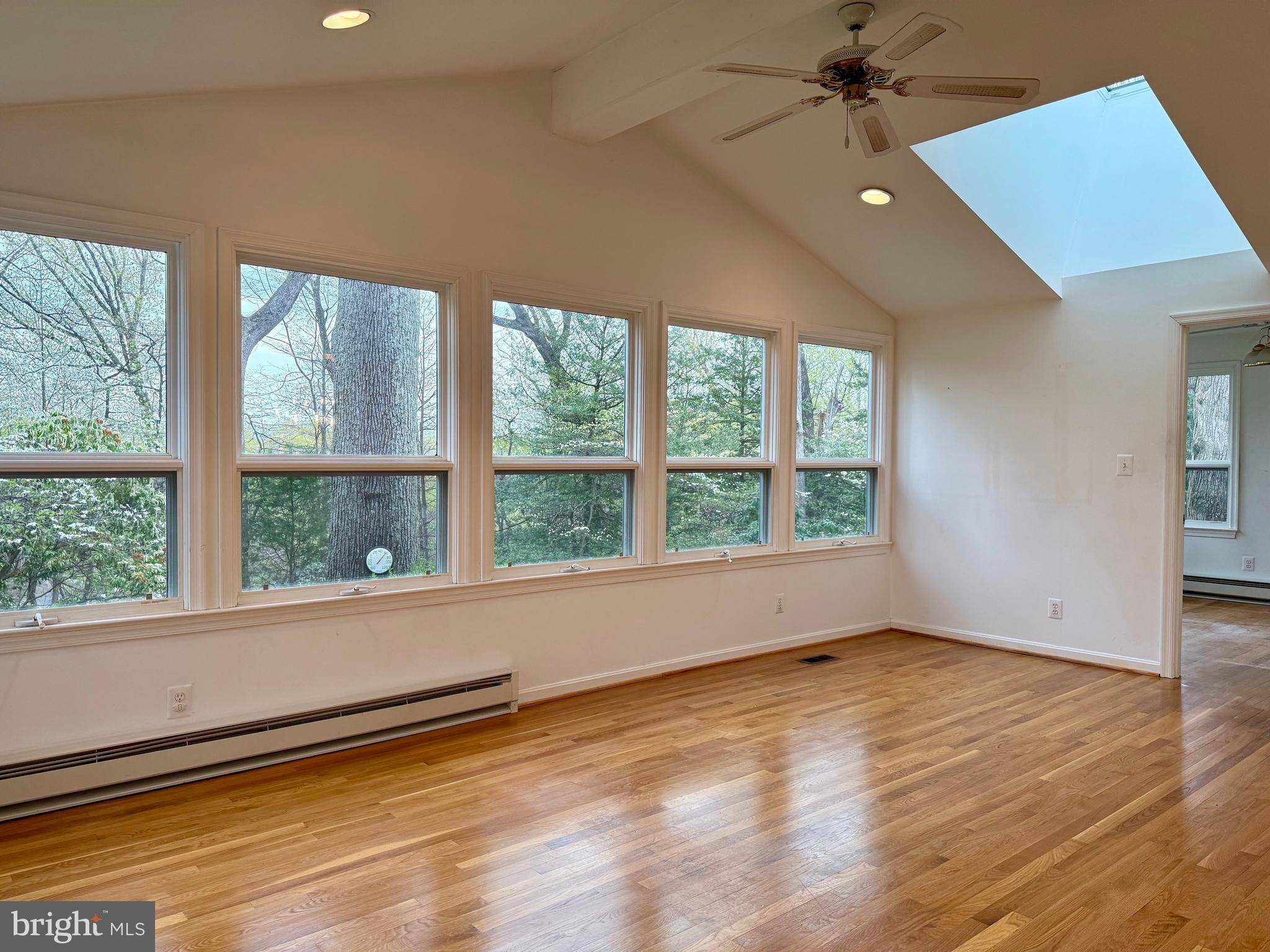 Arlington, VA 22207,3667 N HARRISON ST