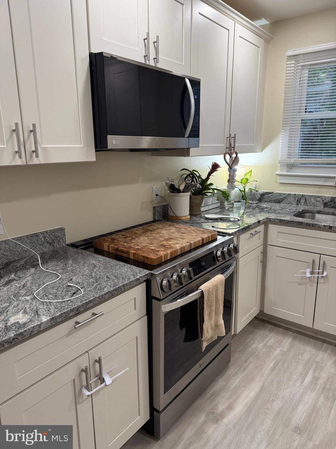Bethesda, MD 20814,4325 MAPLE AVE
