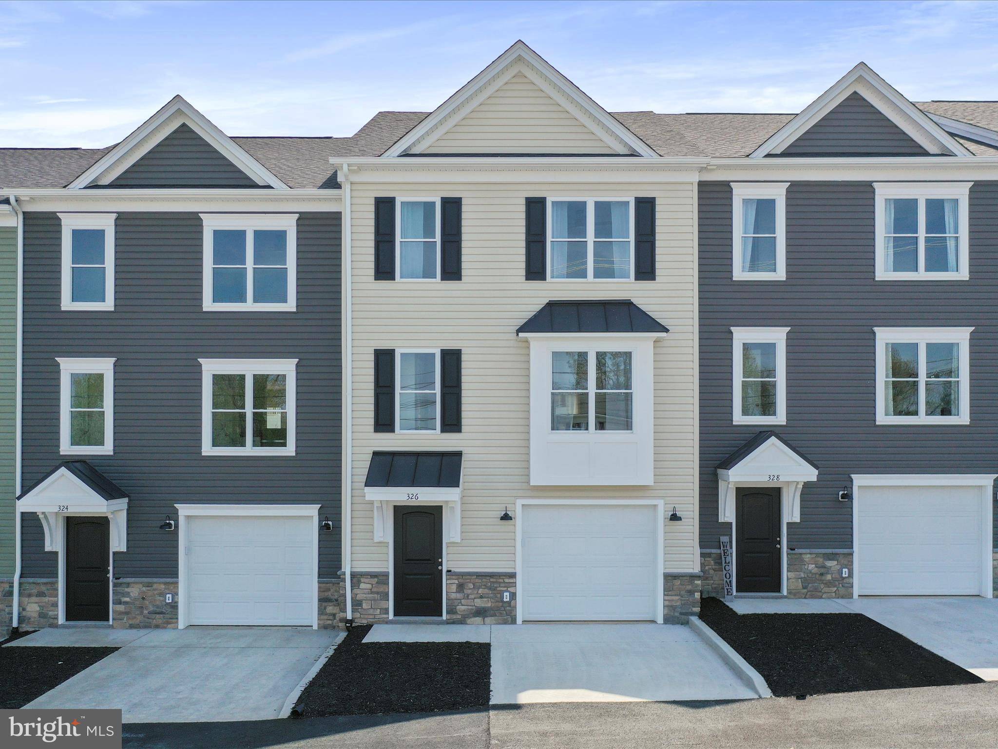 Front Royal, VA 22630,326 W 11 ST