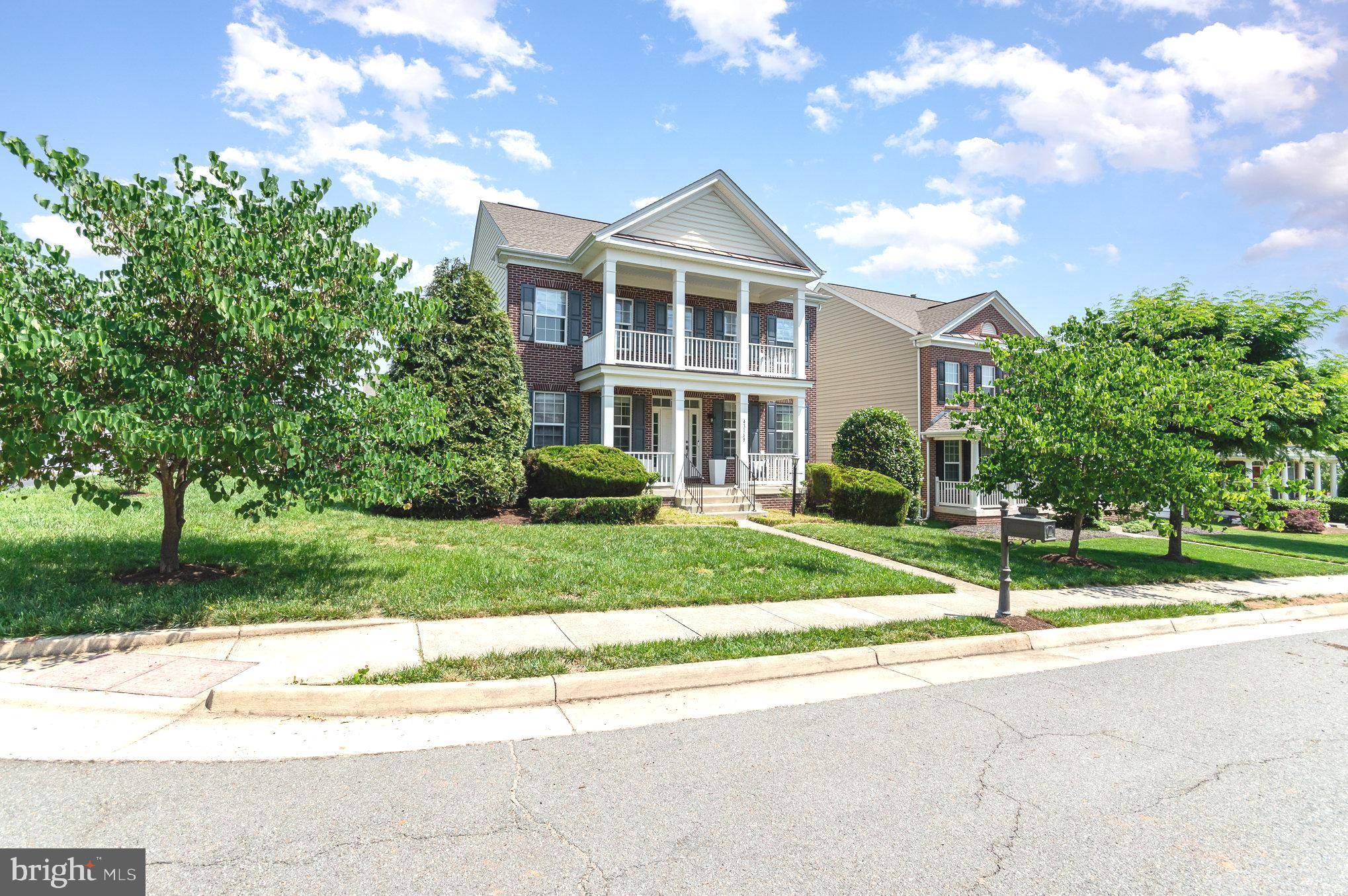 Leesburg, VA 20176,43168 NIKOS ST