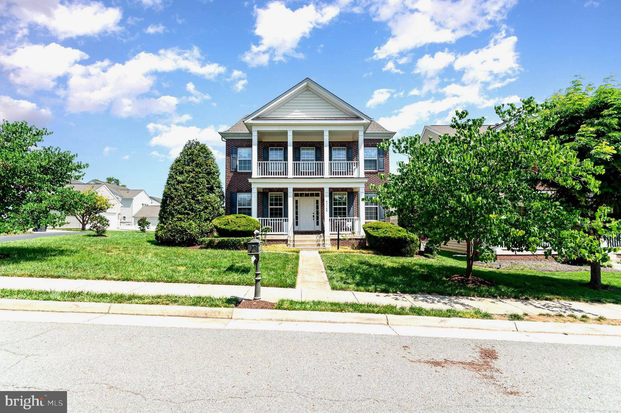 Leesburg, VA 20176,43168 NIKOS ST