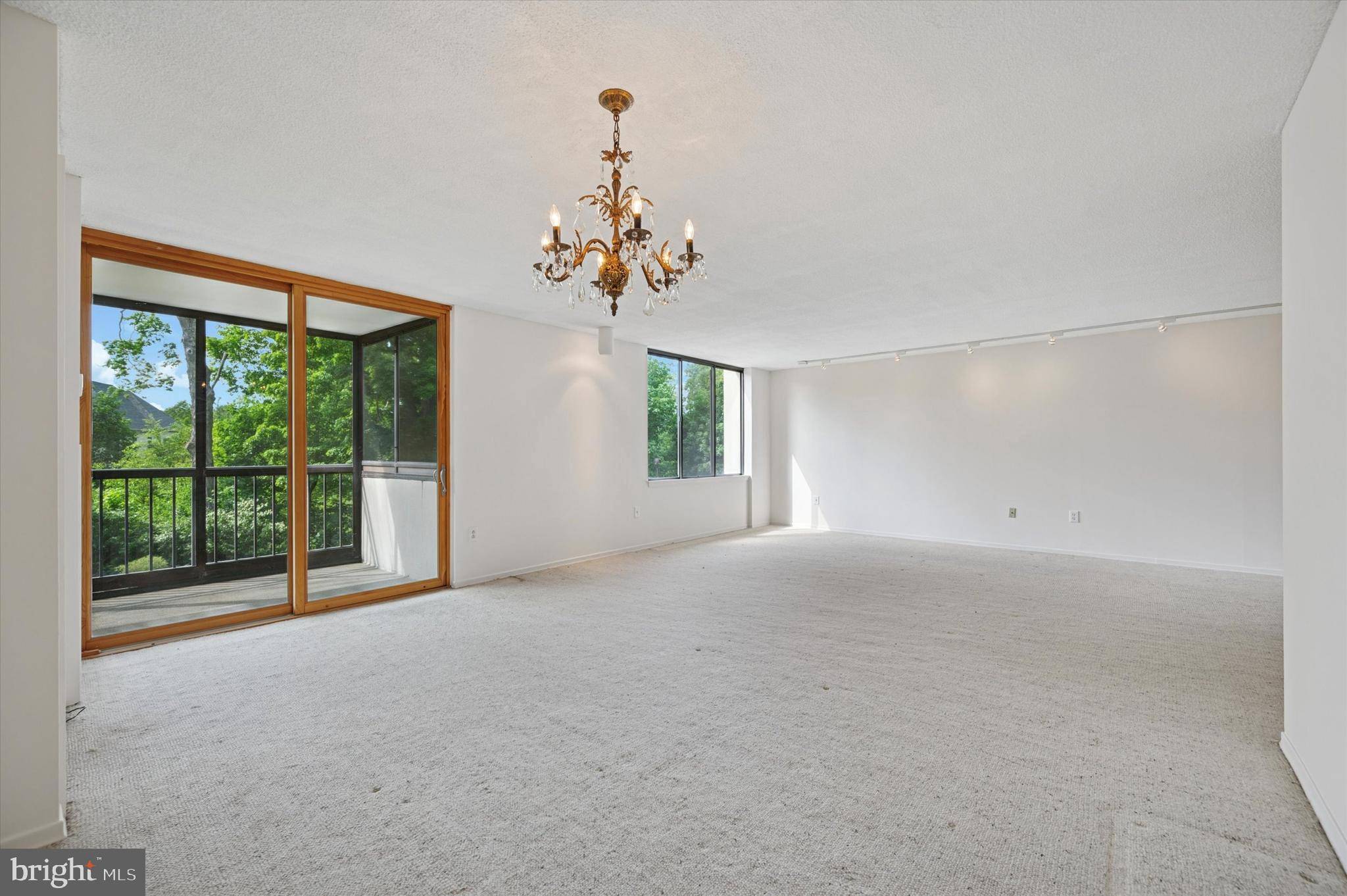 Elkins Park, PA 19027,8302 OLD YORK RD #B34
